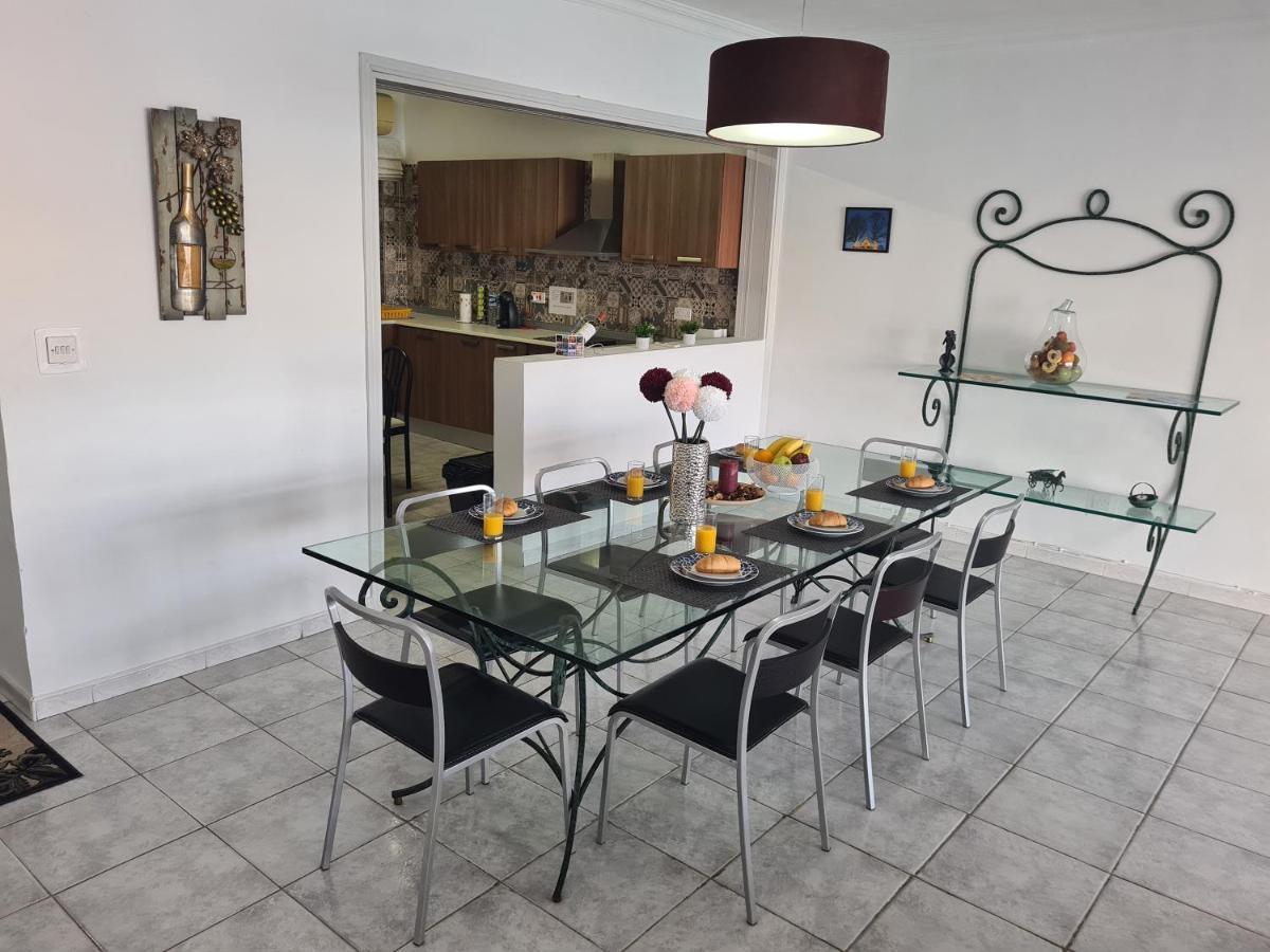 Spacious Seafront Apt Next To Sliema-Valeta Ferry Exterior photo